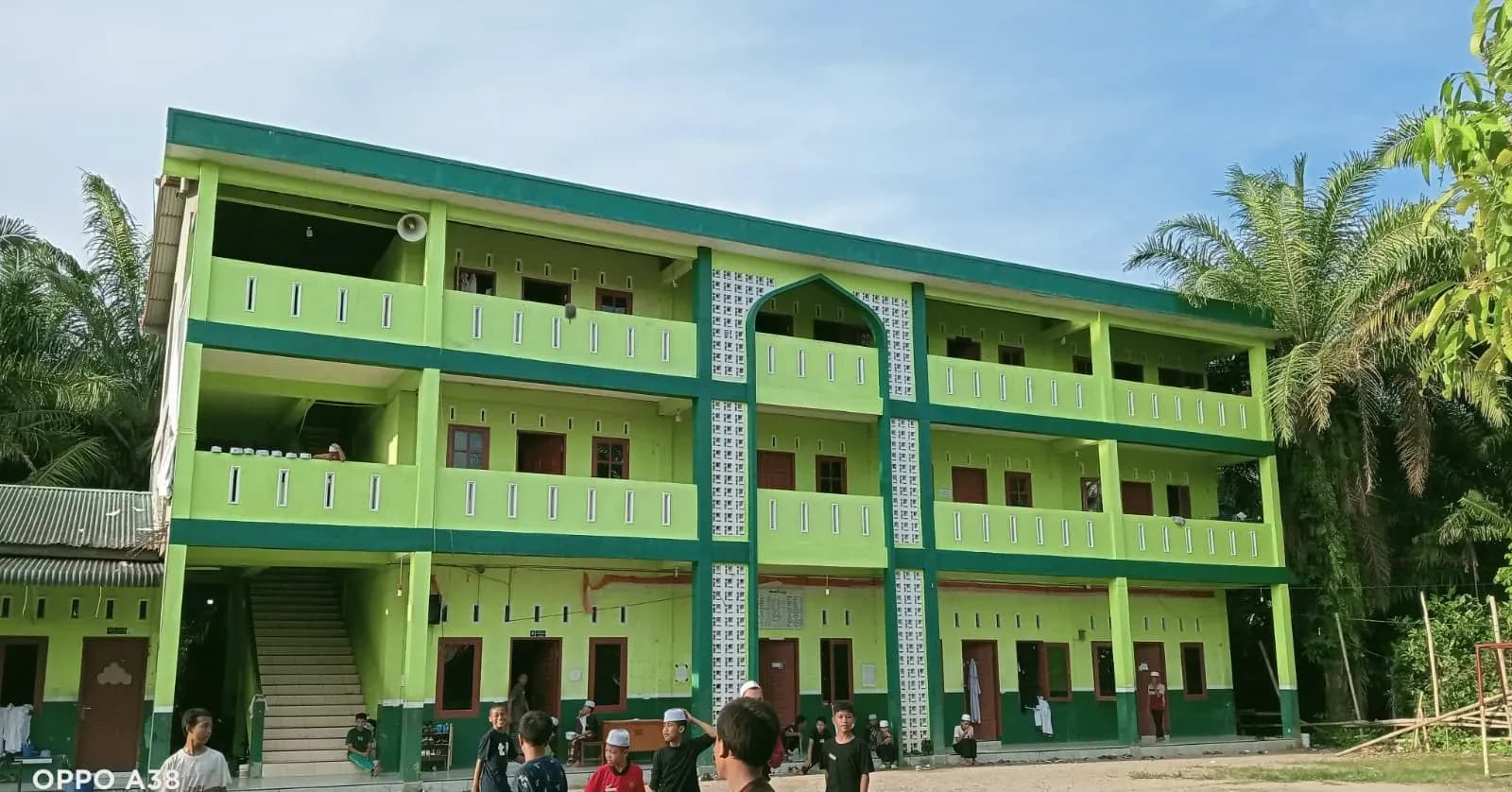 Selamat Datang di Pondok Pesantren Darul Aman